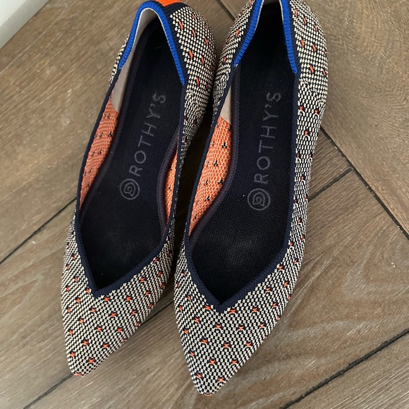 Rothy’s The Point Coral Dot Flats Sz 8 - Picture 2 of 5
